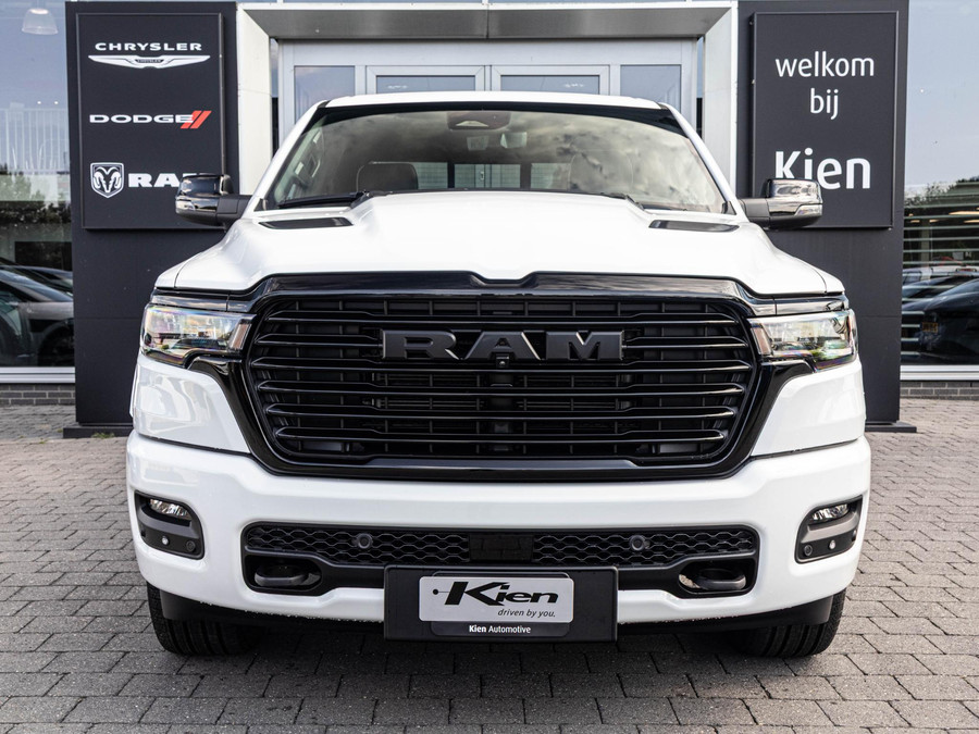 Dodge RAM 1500 3.0 Crew Cab Laramie Premium