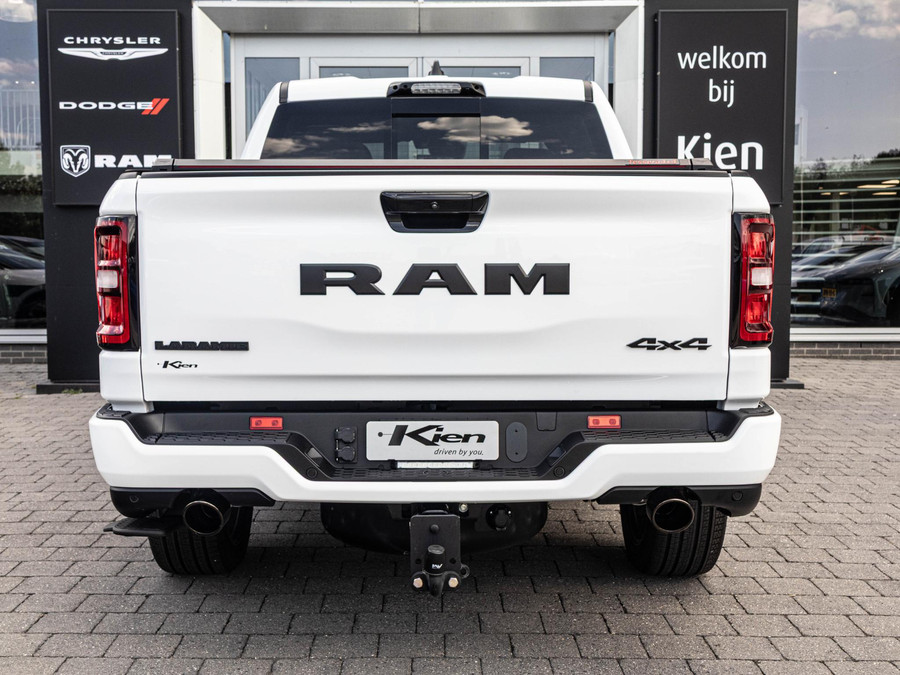 Dodge RAM 1500 3.0 Crew Cab Laramie Premium