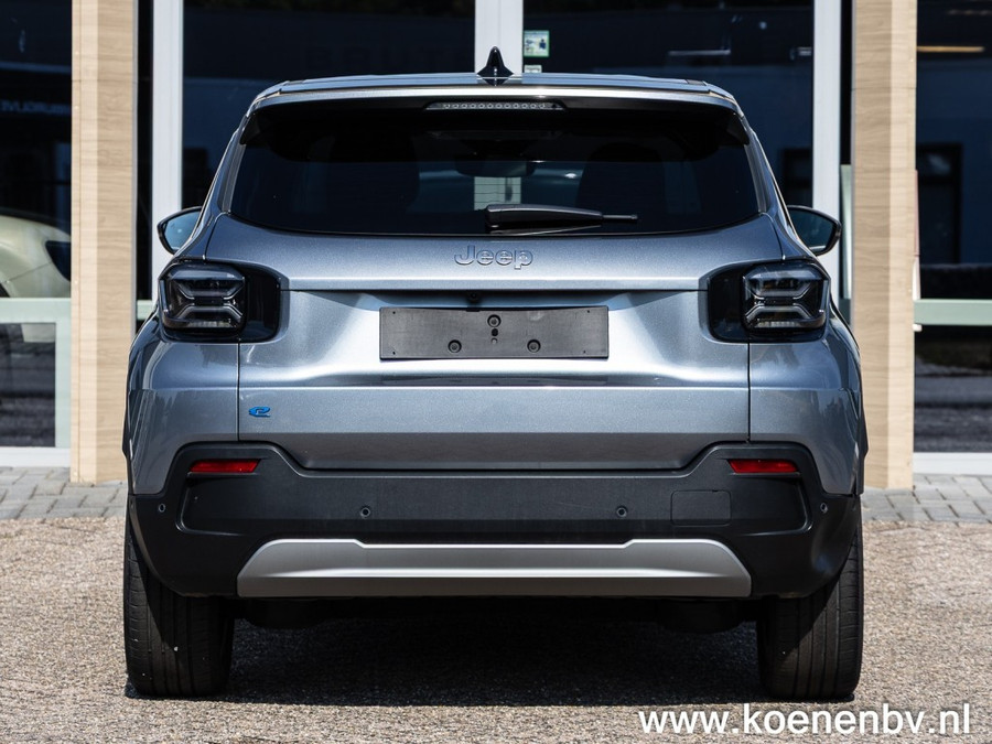 Jeep Avenger SUMMIT 54KWH Granite