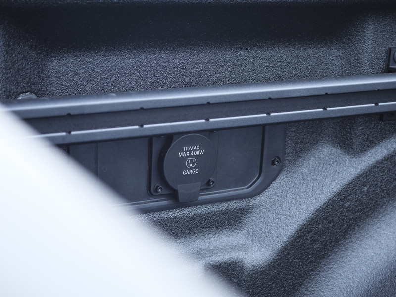 Dodge Ram 1500 | Laramie | Premium Night | 3.0L I6 Hurricane | Crew Cab | 4X4 |