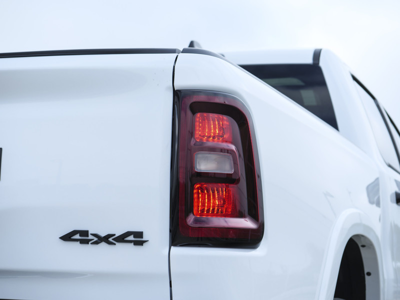 Dodge Ram 1500 | Laramie | Premium Night | 3.0L I6 Hurricane | Crew Cab | 4X4 |