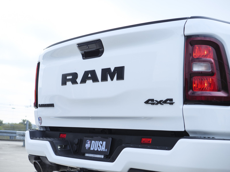 Dodge Ram 1500 | Laramie | Premium Night | 3.0L I6 Hurricane | Crew Cab | 4X4 |