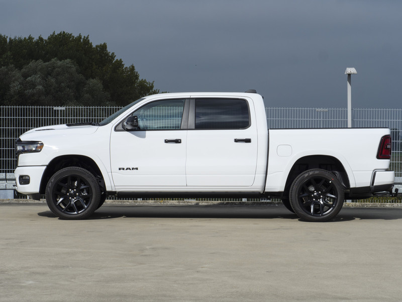 Dodge Ram 1500 | Laramie | Premium Night | 3.0L I6 Hurricane | Crew Cab | 4X4 |