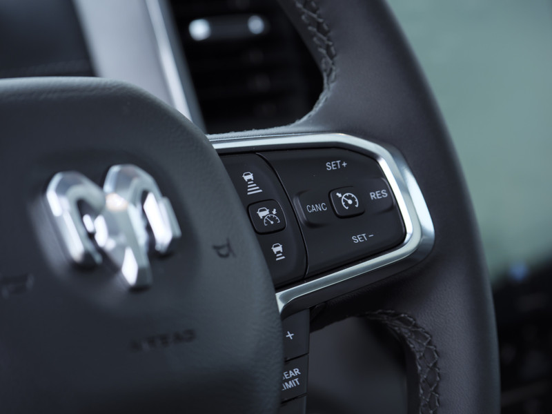 Dodge Ram 1500 | Laramie | Premium Night | 3.0L I6 Hurricane | Crew Cab | 4X4 |