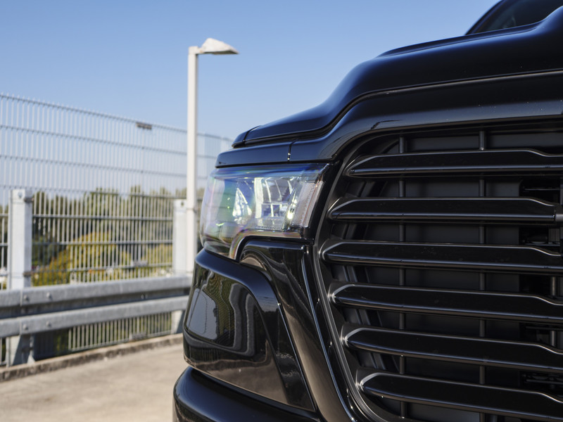 Dodge Ram 1500 | Laramie | Premium Night | 3.0L I6 Hurricane | Crew Cab | 4X4 |