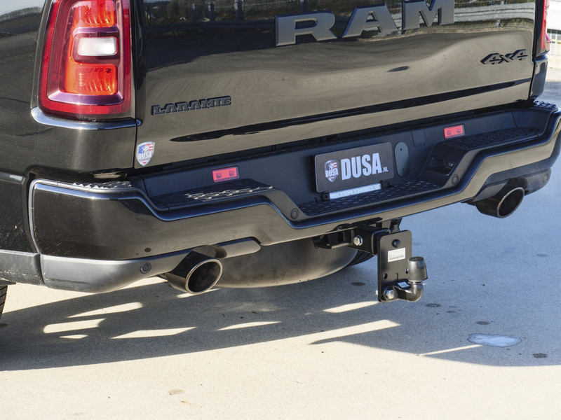 Dodge Ram 1500 | Laramie | Night | 3.0L I6 Hurricane | Crew Cab | 4X4 |