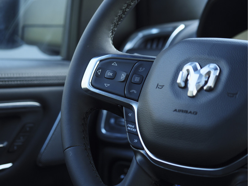 Dodge Ram 1500 | Laramie | Night | 3.0L I6 Hurricane | Crew Cab | 4X4 |