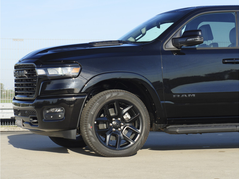 Dodge Ram 1500 | Laramie | Night | 3.0L I6 Hurricane | Crew Cab | 4X4 |