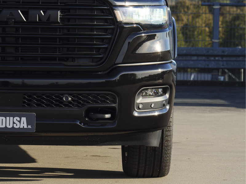 Dodge Ram 1500 | Laramie | Night | 3.0L I6 Hurricane | Crew Cab | 4X4 |