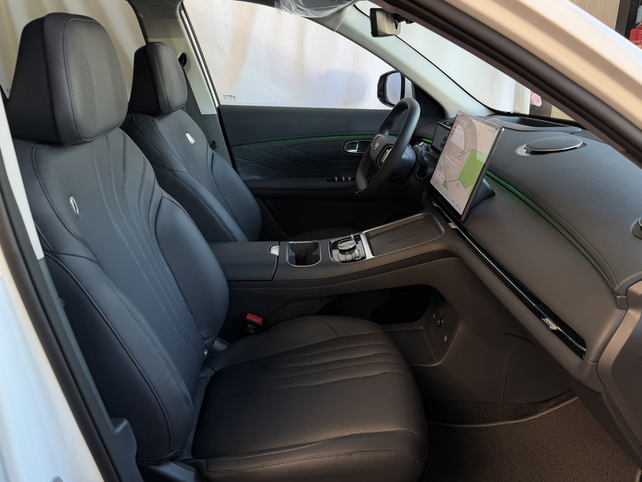 Geely Starray EM-i MAX+ PHEV LONG RANGE | 29,8 kWh ACCU | 136 KM WLTP | PANORAMADAK | FULL OPTION | MET MASSAGE
