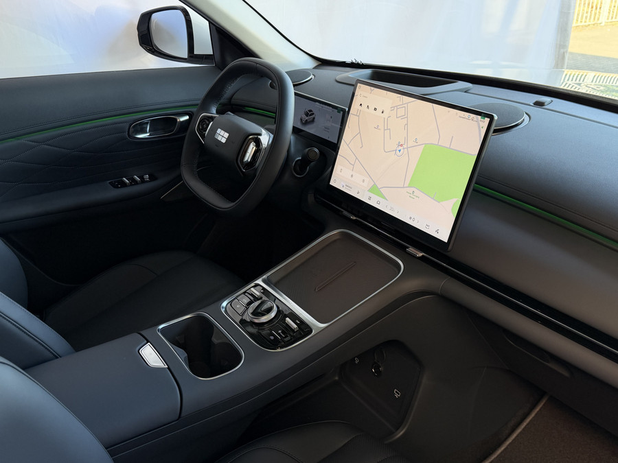 Geely Starray EM-i MAX+ PHEV LONG RANGE | 29,8 kWh ACCU | 136 KM WLTP | PANORAMADAK | FULL OPTION | MET MASSAGE
