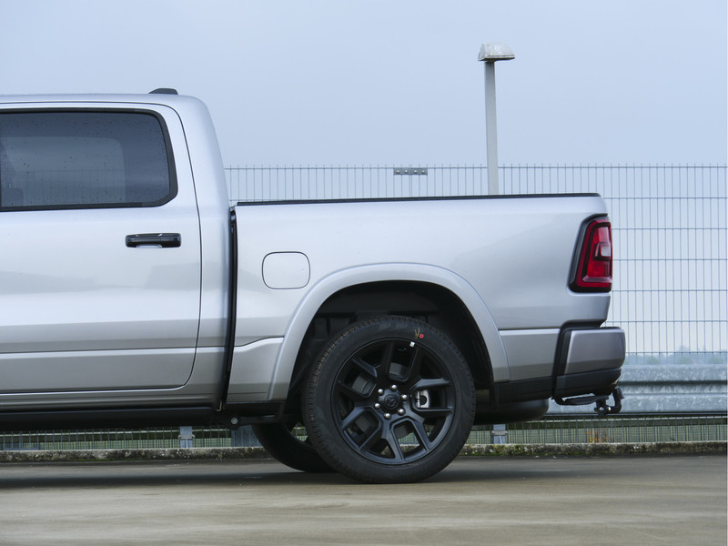 Dodge Ram 1500 | Laramie | Premium Night | 3.0L I6 Hurricane | Crew Cab | 4X4 |