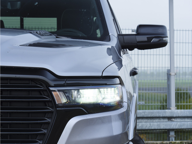 Dodge Ram 1500 | Laramie | Premium Night | 3.0L I6 Hurricane | Crew Cab | 4X4 |