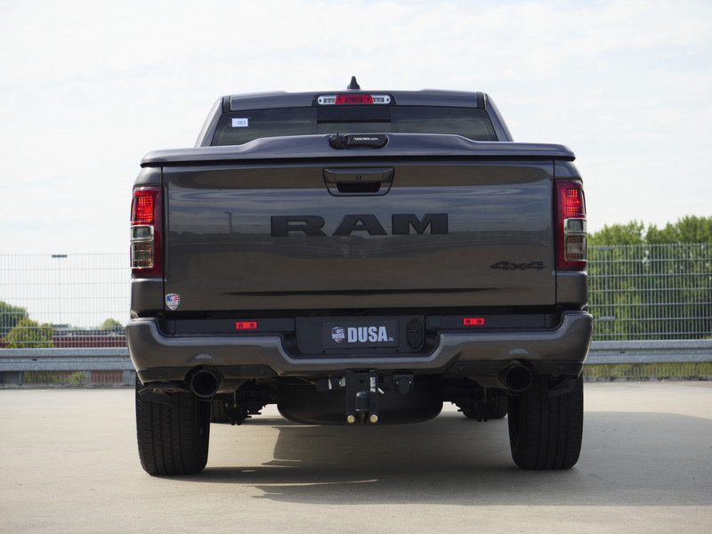 Dodge Ram 1500 | Bighorn | Night | Final V8 Edition | 4x4 | Crew Cab