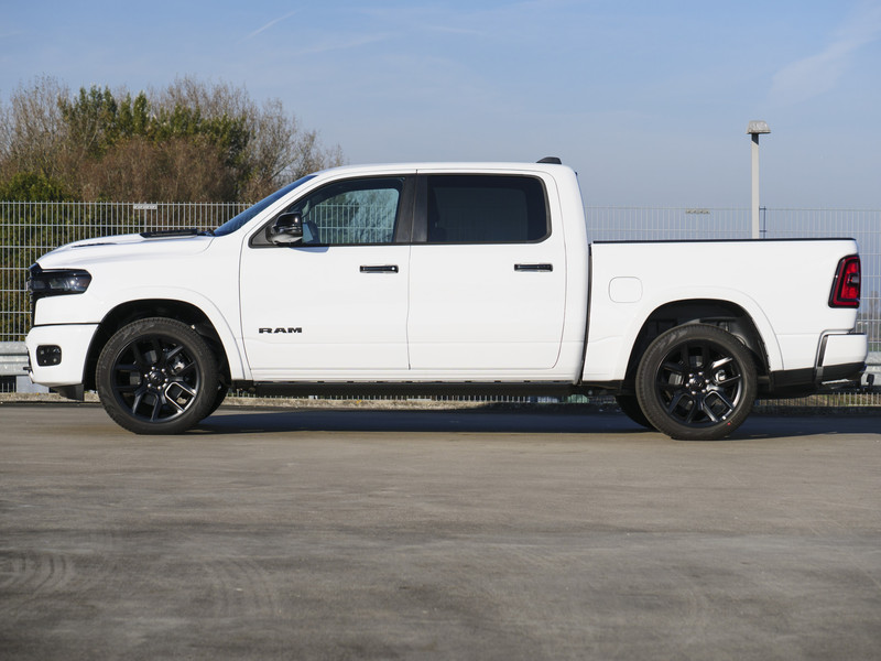 Dodge Ram 1500 | Laramie | Premium Night | 3.0L I6 Hurricane | Crew Cab | 4X4 |