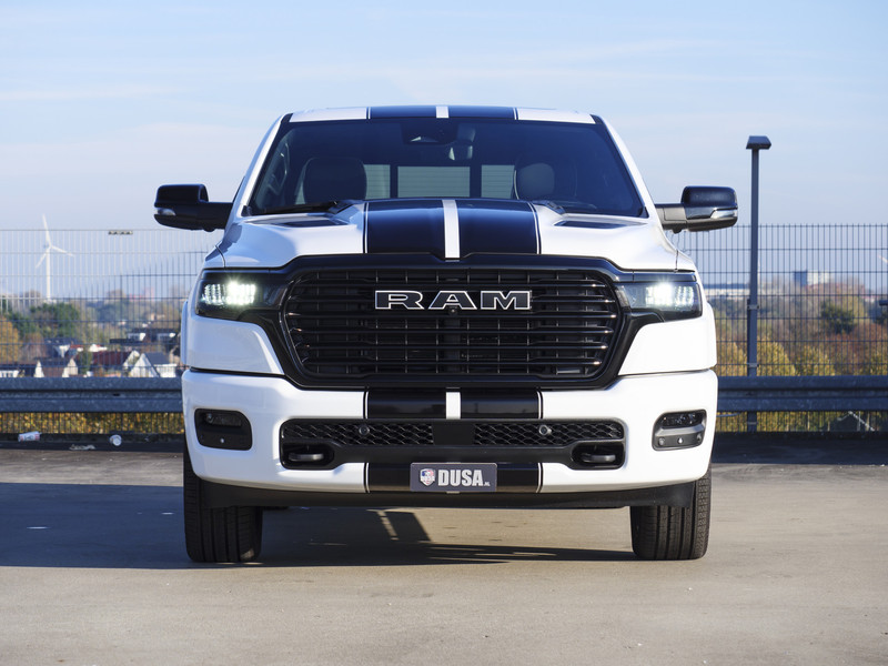 Dodge Ram 1500 | Laramie | Premium Night | 3.0L I6 Hurricane | Crew Cab | 4X4 |