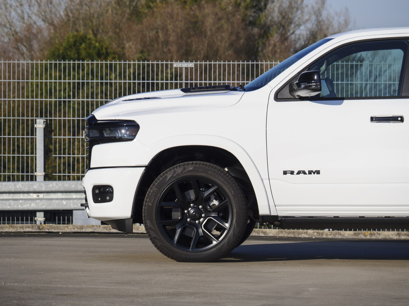 Dodge Ram 1500 | Laramie | Premium Night | 3.0L I6 Hurricane | Crew Cab | 4X4 |