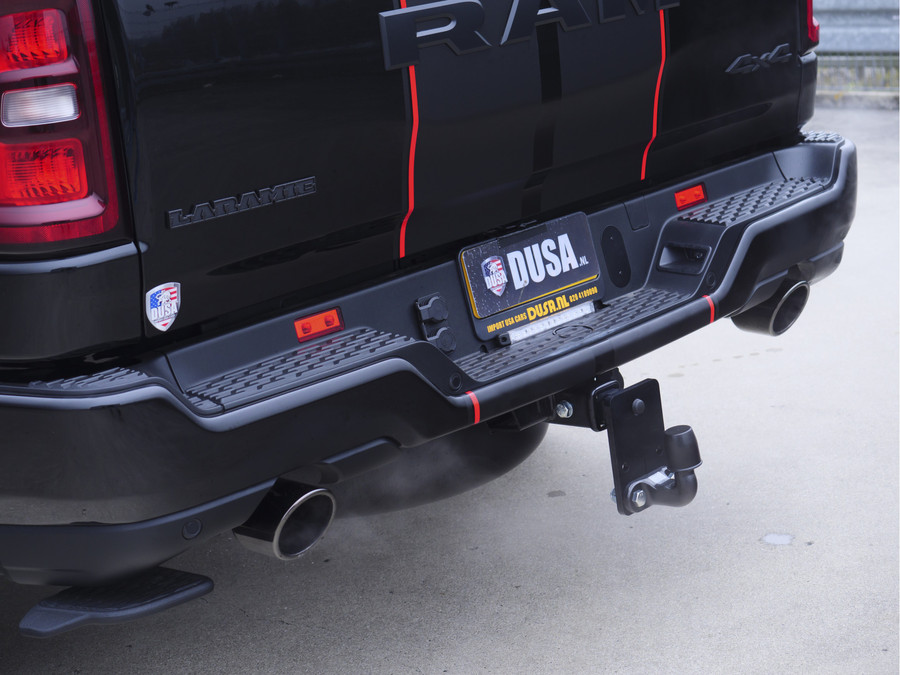 Dodge Ram 1500 | Laramie | Premium Night | 3.0L I6 Hurricane | Crew Cab | 4X4 |