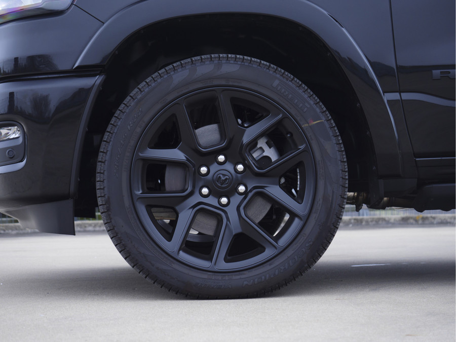 Dodge Ram 1500 | Laramie | Premium Night | 3.0L I6 Hurricane | Crew Cab | 4X4 |