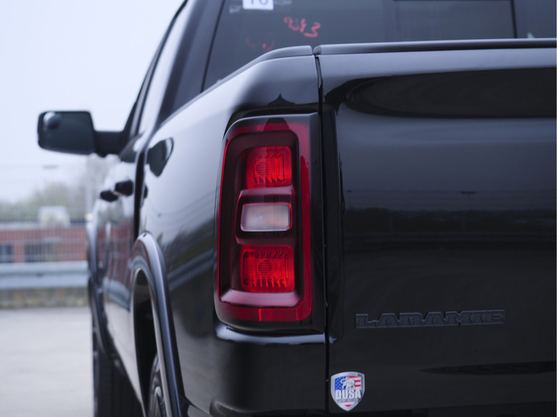 Dodge Ram 1500 | Laramie | Premium Night | 3.0L I6 Hurricane | Crew Cab | 4X4 |