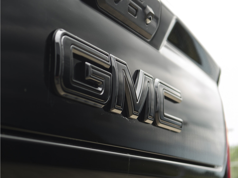 GMC Sierra 1500 | AT4 | 6.2L V8