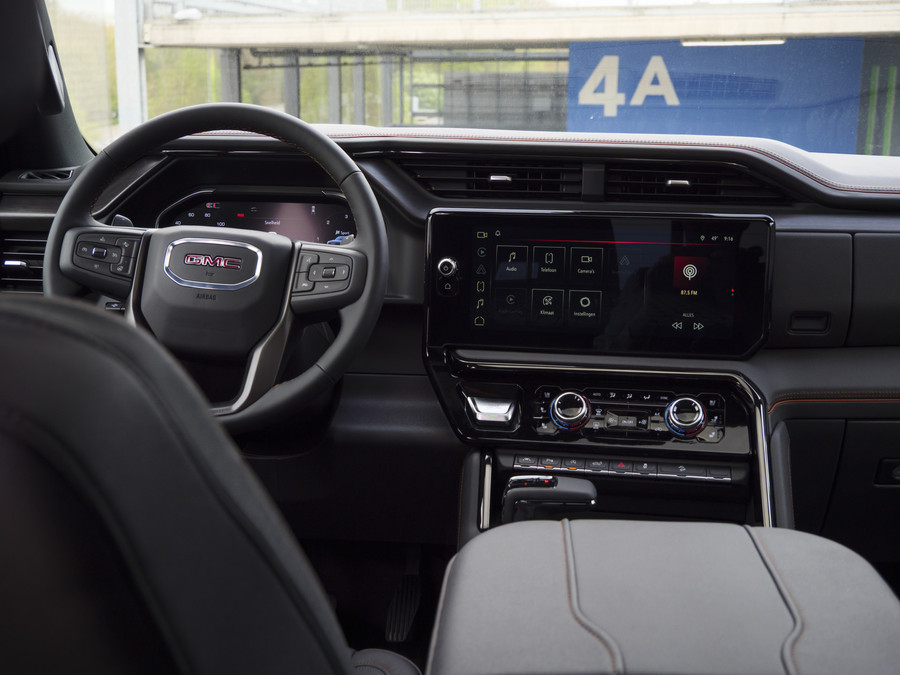 GMC Sierra 1500 | AT4 | 6.2L V8