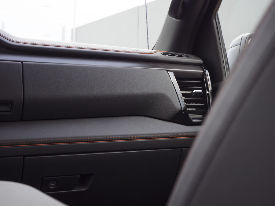 GMC Sierra 1500 | AT4 | 6.2L V8