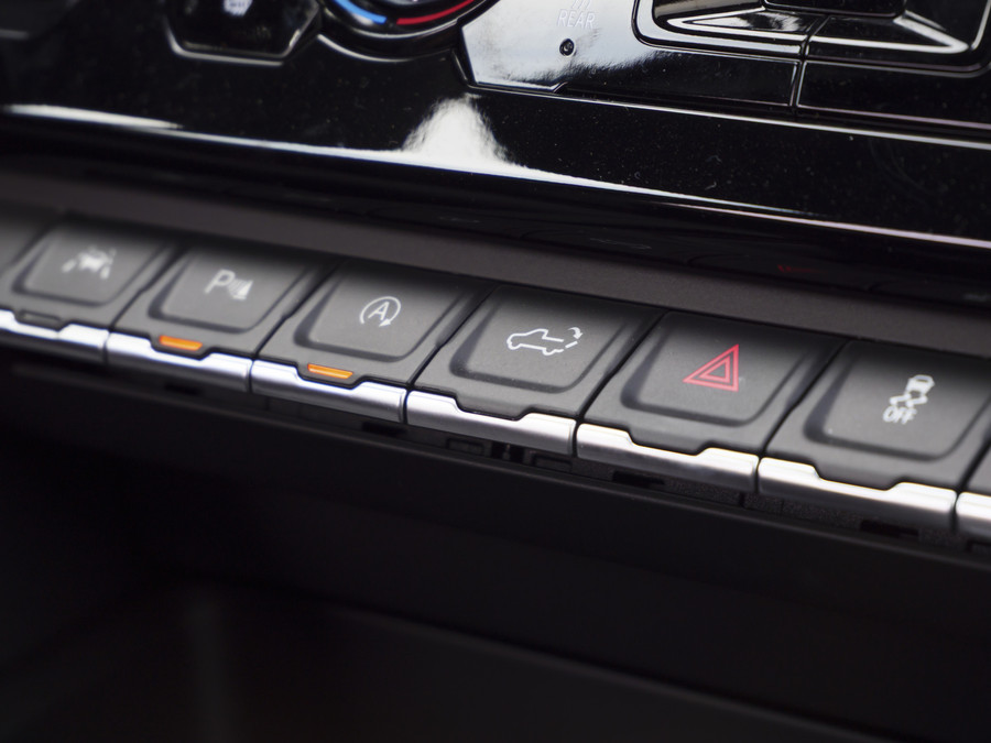 GMC Sierra 1500 | AT4 | 6.2L V8