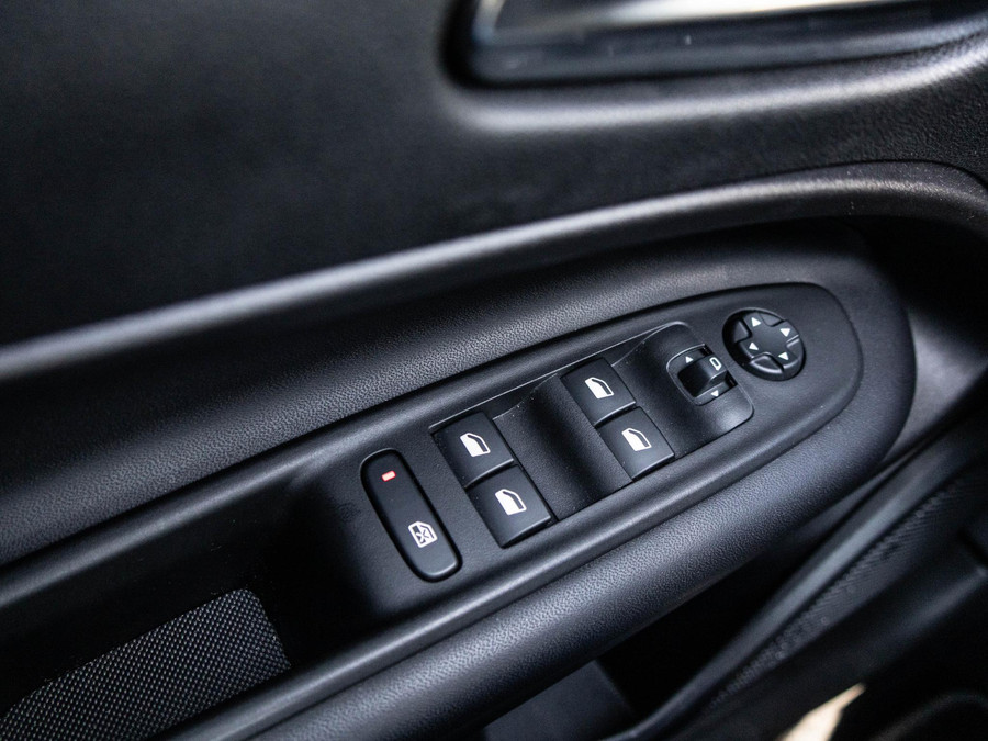 Jeep Avenger 1.2 e-Hybrid Altitude