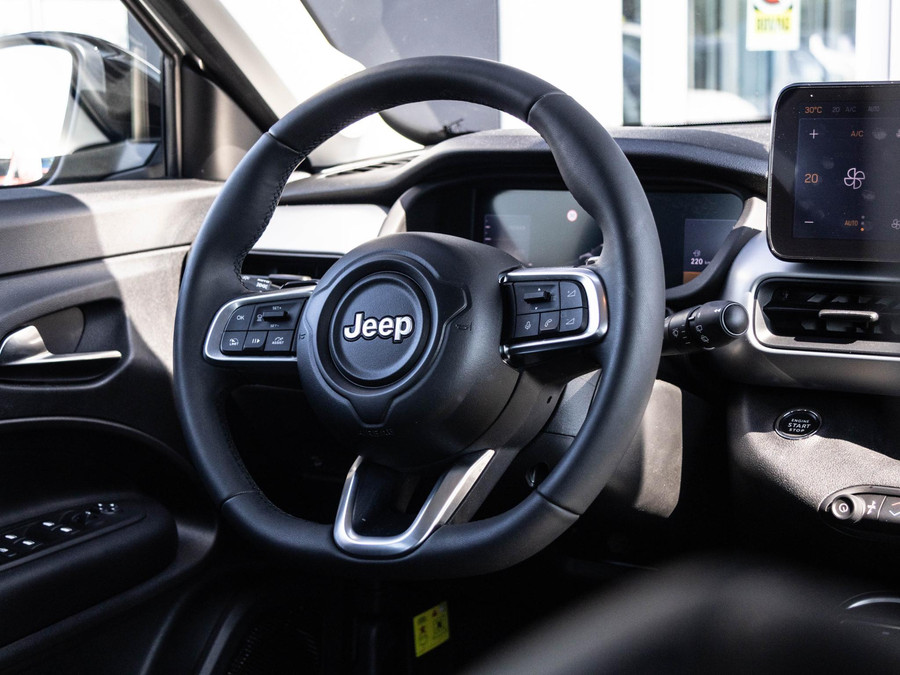 Jeep Avenger 1.2 e-Hybrid Altitude