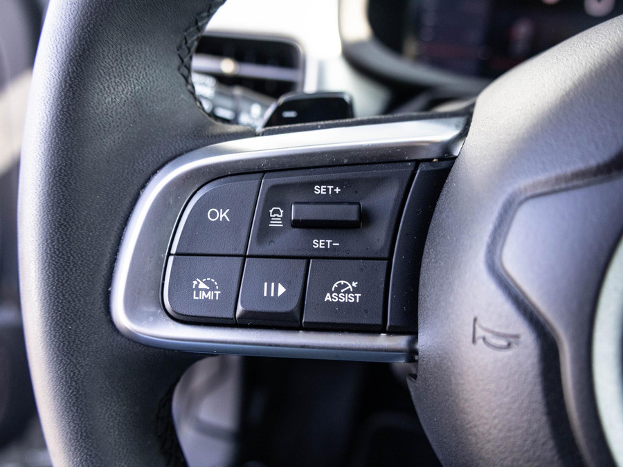 Jeep Avenger 1.2 e-Hybrid Altitude