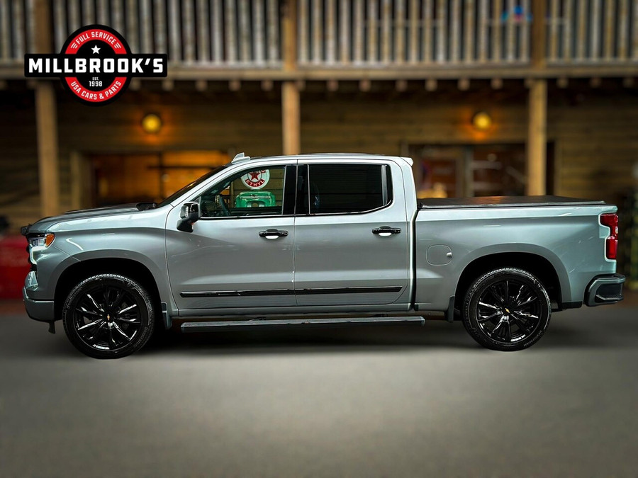 Chevrolet Silverado USA High Country 6.2 V8 420 PK,