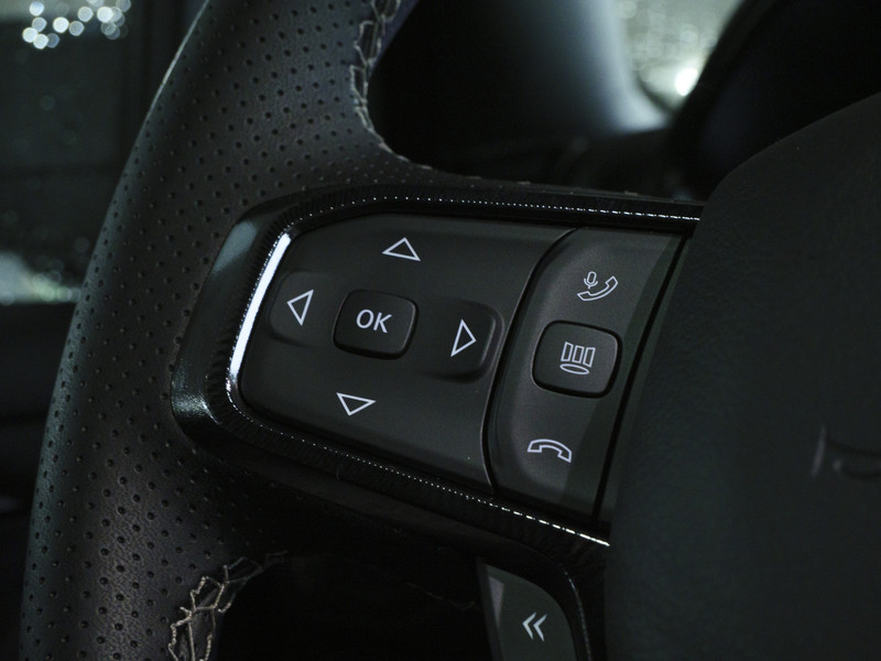 Dodge Ram 1500 | Rebel | Premium | 4x4 | Crew Cab | 3.0L Twin-turbo I6 | SST