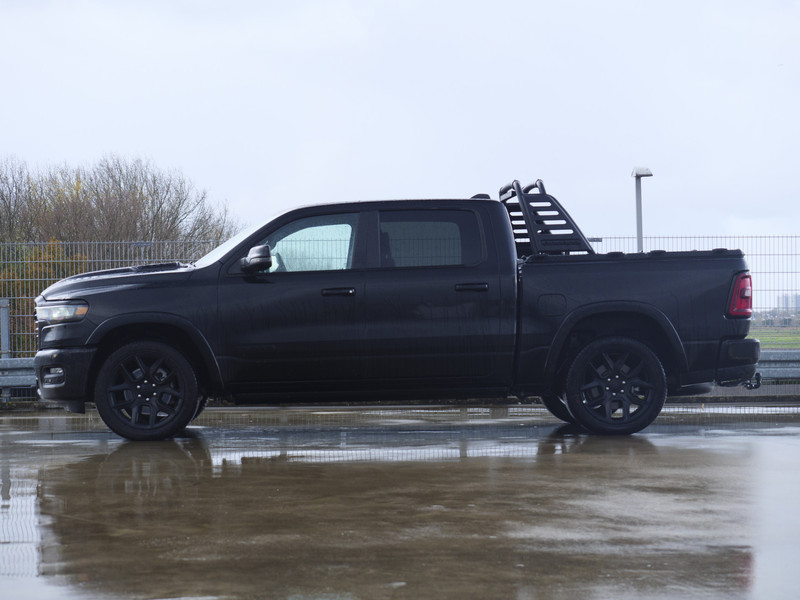 Dodge Ram 1500 | Laramie |Premium Night | 3.0L I6 Hurricane | 4X4