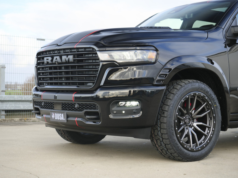 Dodge Ram 1500 | Laramie | Premium Night | 3.0L I6 Hurricane | 4X4
