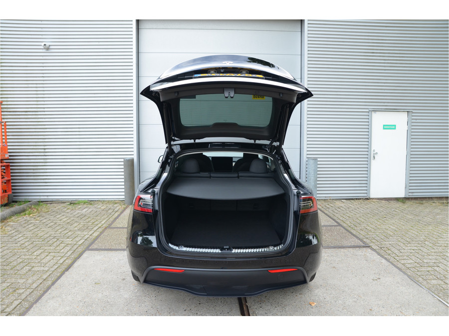 Tesla Model Y Long Range AWD 75 kWh