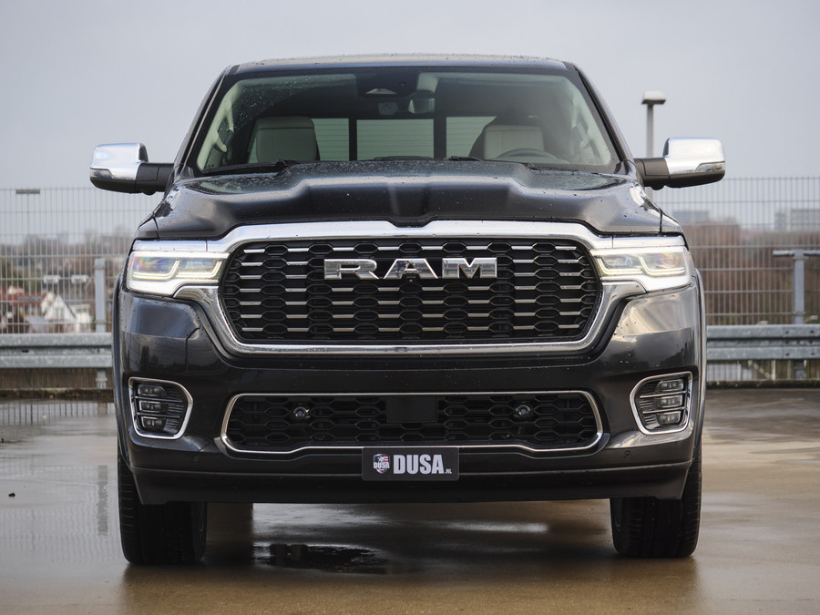 Dodge RAM | 1500 | Tungsten | 3.0L Twin-Turbo Hurricane | High Output | Crew Cab | 4X4