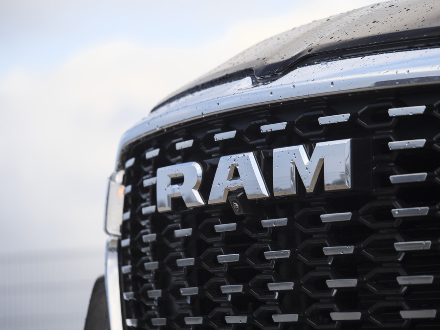 Dodge RAM | 1500 | Tungsten | 3.0L Twin-Turbo Hurricane | High Output | Crew Cab | 4X4