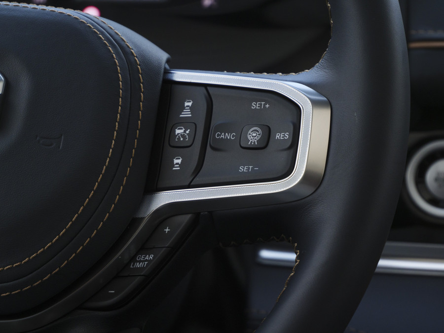 Dodge RAM | 1500 | Tungsten | 3.0L Twin-Turbo Hurricane | High Output | Crew Cab | 4X4