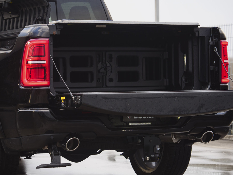 Dodge RAM | 1500 | Tungsten | 3.0L Twin-Turbo Hurricane | High Output | Crew Cab | 4X4
