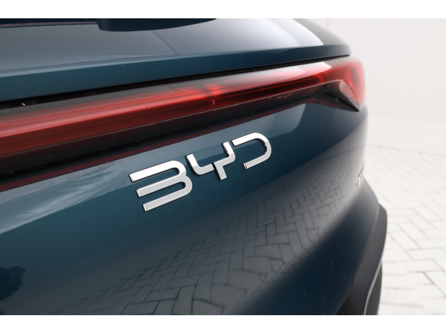 BYD ATTO 2 1.5 DM-i Active