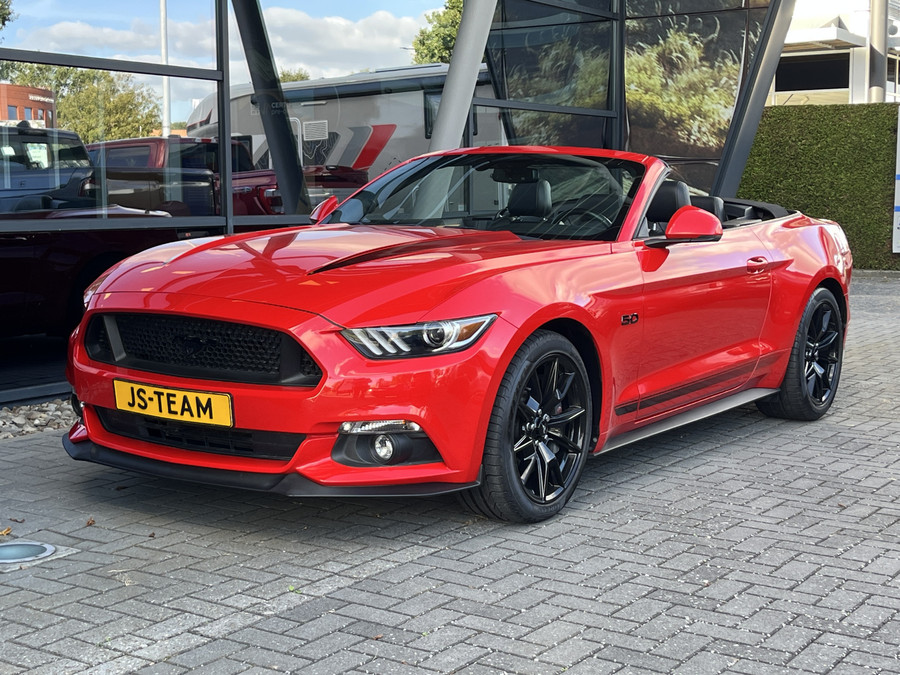 Ford Mustang Convertible 5.0 V8 GT 422PK Automaat Custom Pack Brembo Black Shadow Edition