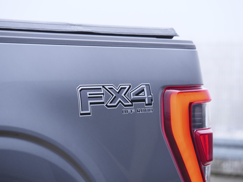 Ford F-150 5.0 V8 | Super Crew | Lariat FX4 | Black Edition | BPM-VRIJ