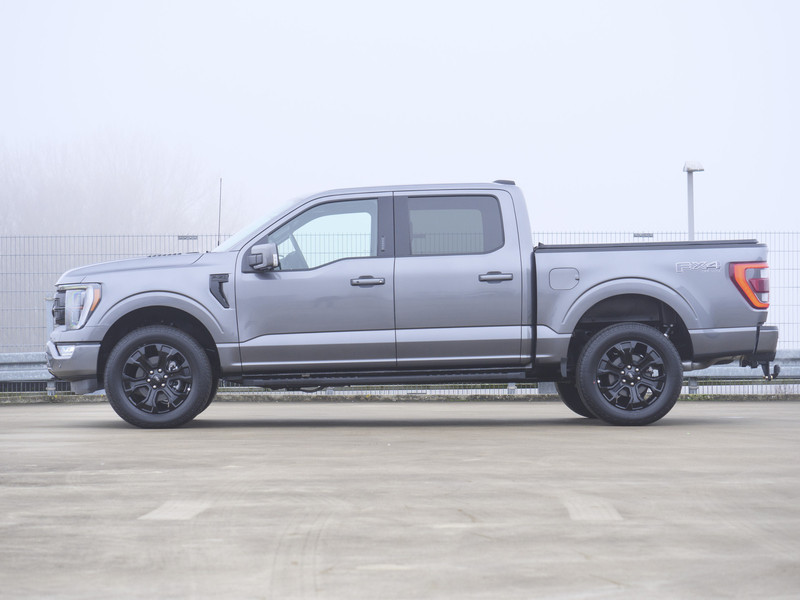 Ford F-150 5.0 V8 | Super Crew | Lariat FX4 | Black Edition | BPM-VRIJ