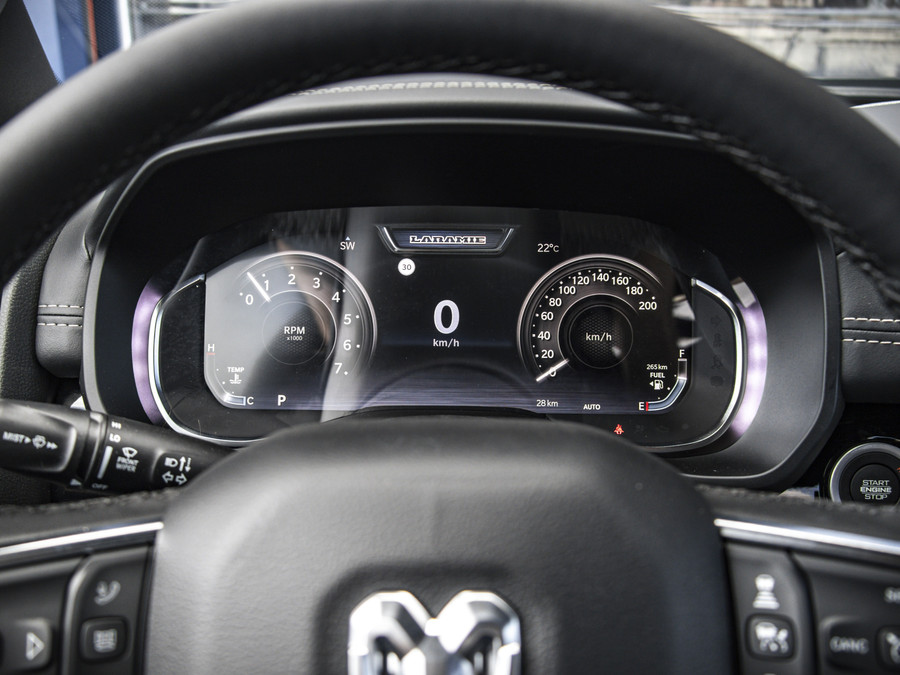 Dodge Dodge Ram Laramie Night Edition | 5.7L V8 Hemi | Full Option