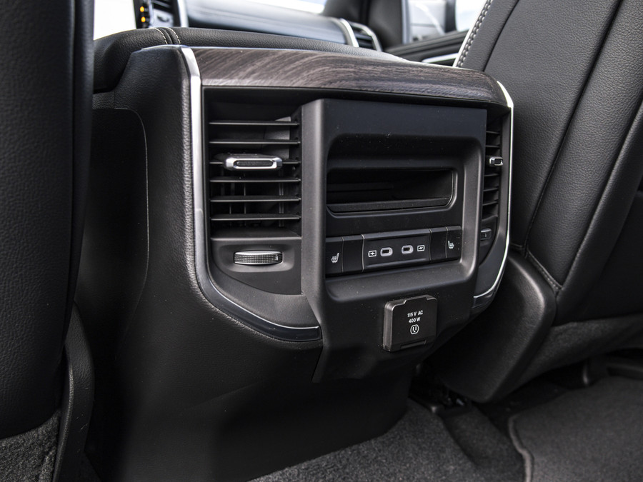 Dodge Dodge Ram Laramie Night Edition | 5.7L V8 Hemi | Full Option