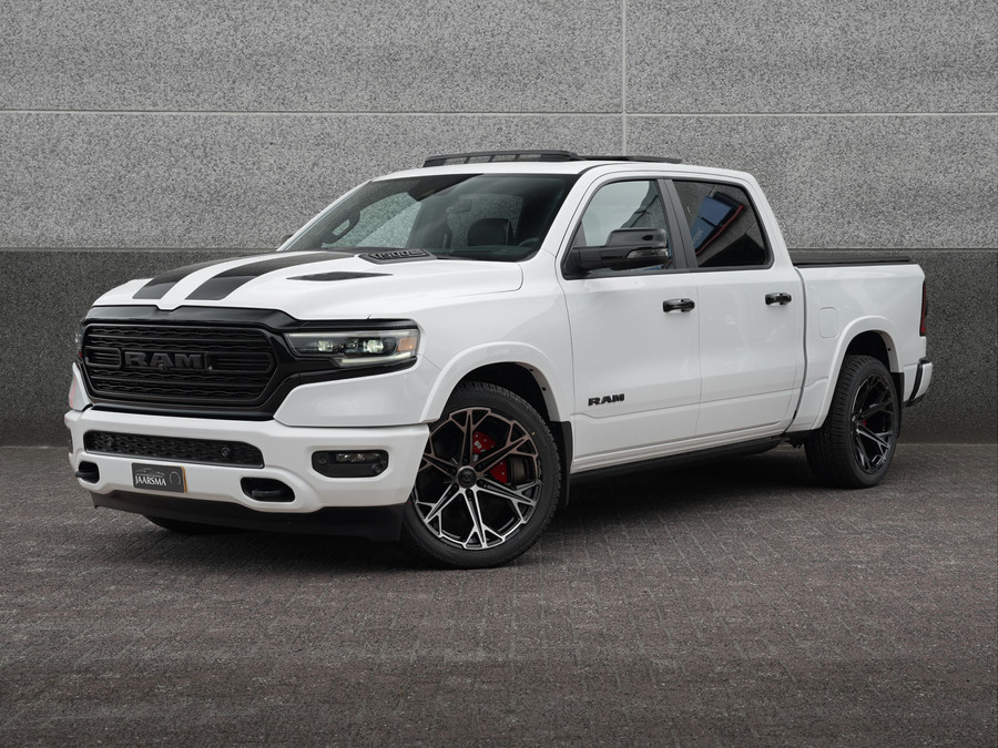 Dodge RAM 1500 5.7 V8 4x4 Crew Cab Limited Night