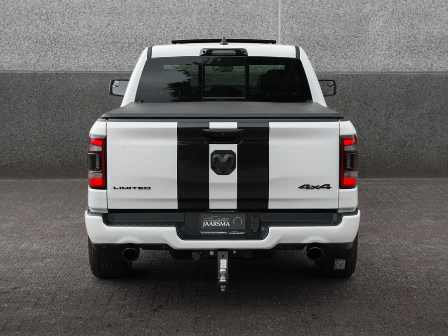 Dodge RAM 1500 5.7 V8 4x4 Crew Cab Limited Night