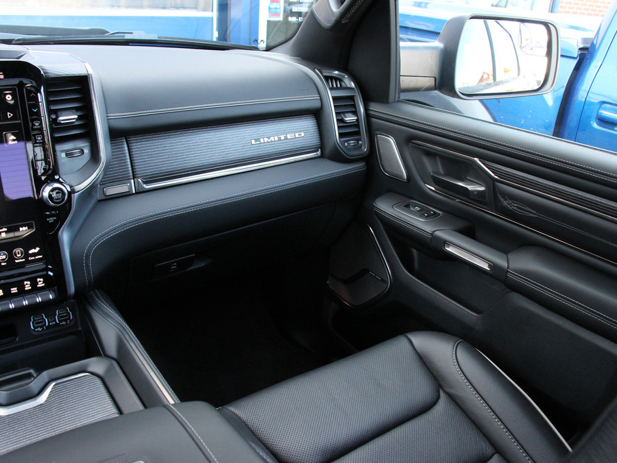 Dodge Ram 1500 Limited Night Edition