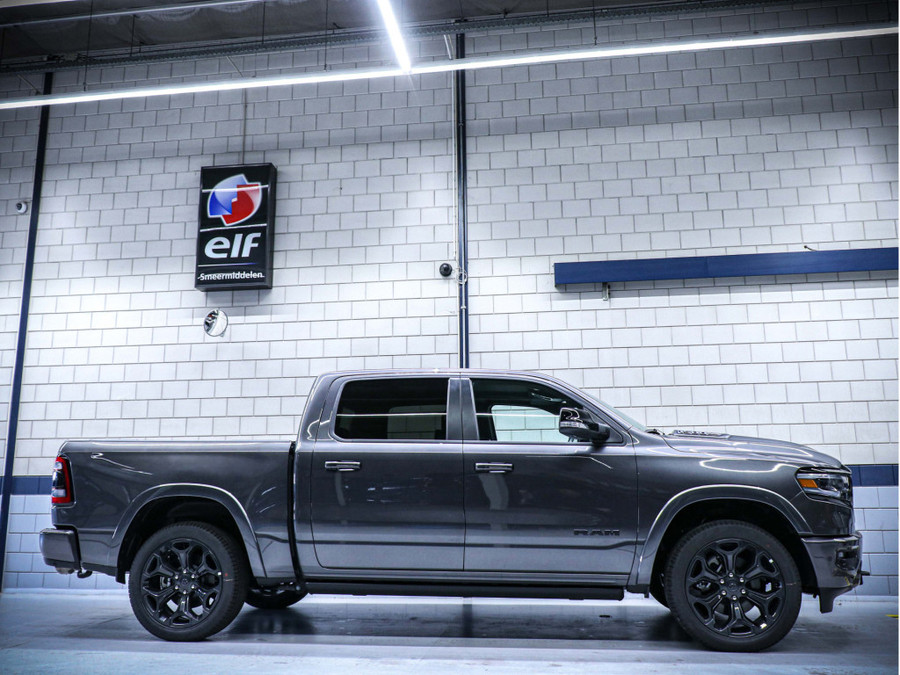 Dodge Ram 1500 Limited Night Edition